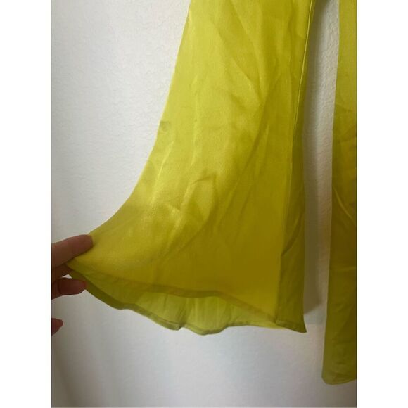 Marciano Captured Heart Bell Sleeve Dress NEW - Picture 6 of 9